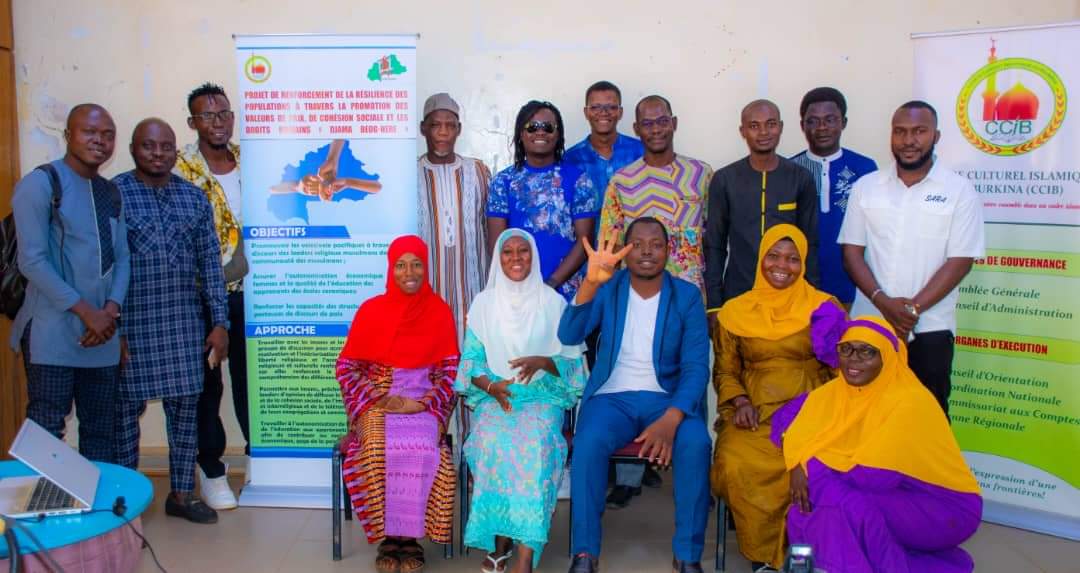 Abdoulrazack0's tweet photo. Lancement effectif des activités du projet #Djama #Beog #Neere autour d'une table des partenaires.
Ce mercredi 30 octobre 2024 s'est tenue au Musée National une table ronde initiée par le CCIB. https://t.co/qpEpz7Q2Ro