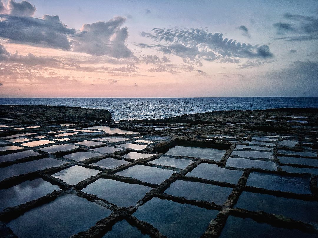 VisitGozo's tweet photo. Our beautiful salt pans at dusk are certainly a sight to behold... โจ
๐ธ @paolomargari
#saltpans #gozo #gozoisland #gozolife #gozosunset #gozosaltpans #sunsetviews #sunset #wanderlust
Discover more about the Salt Pans: https://t.co/nYrZcNKWoZ https://t.co/Pdpdud8dF6