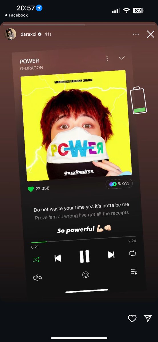 OhItsLAI's tweet photo. Dara posting GD’s new song on IG story. She really is the most loyal friend one will ever ever have. 😭😭😭😭😭 #layag #otp
#GD #GD_POWER https://t.co/agr5vmCJoe