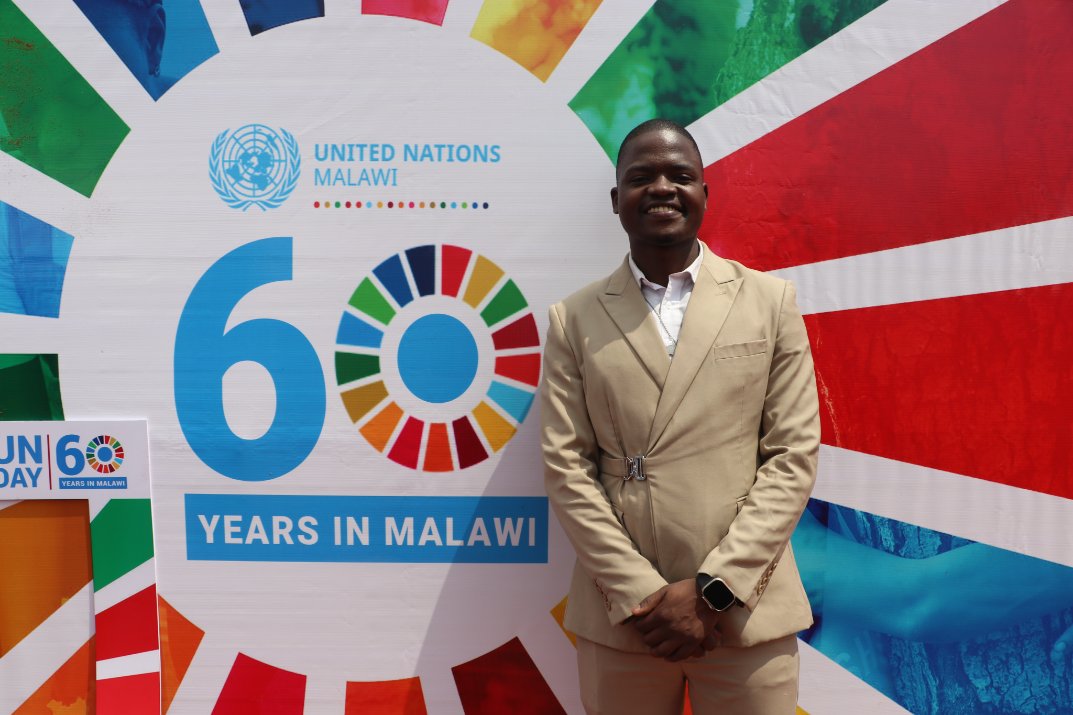 UNMalawi's tweet photo. 🌍 Today, we celebrate #UNDay2024 &amp; 60 years of partnership with Malawi! 🇲🇼 Honored to be at Malingunde Primary School, where we are working together for a resilient future. Let’s take action on climate and inclusivity. #UNMalawiat60 #LeaveNoOneBehind #YouthForClimate https://t.co/G1rx4017G0