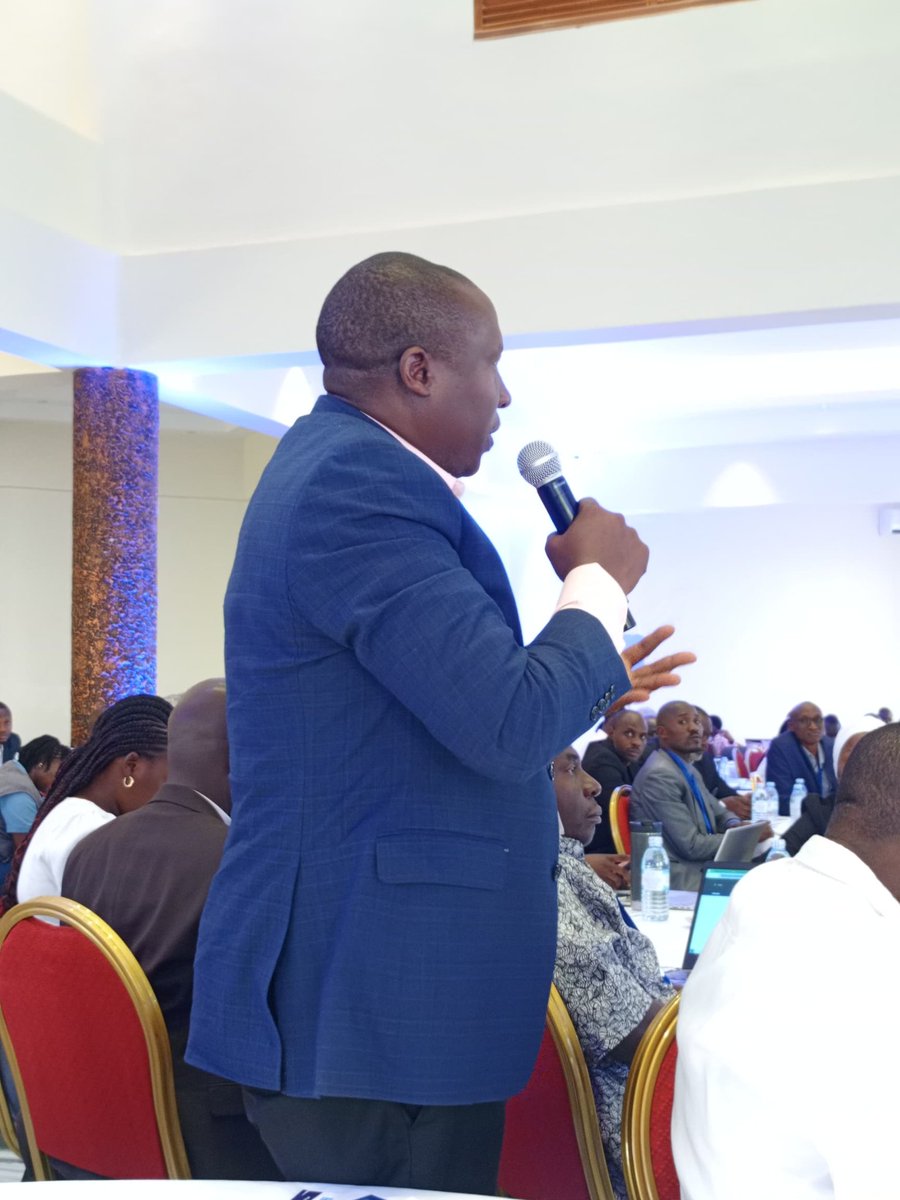 kickuorg's tweet image. As @kickuorg, We are Proud of our #ExecutiveDirector participating in the Localization Agenda Dialogue organized by USAID in Mbarara, SW Uganda. He described it as strategic and productive engagement in the fight against corruption. #AntiCorruption #LocalizationAgenda