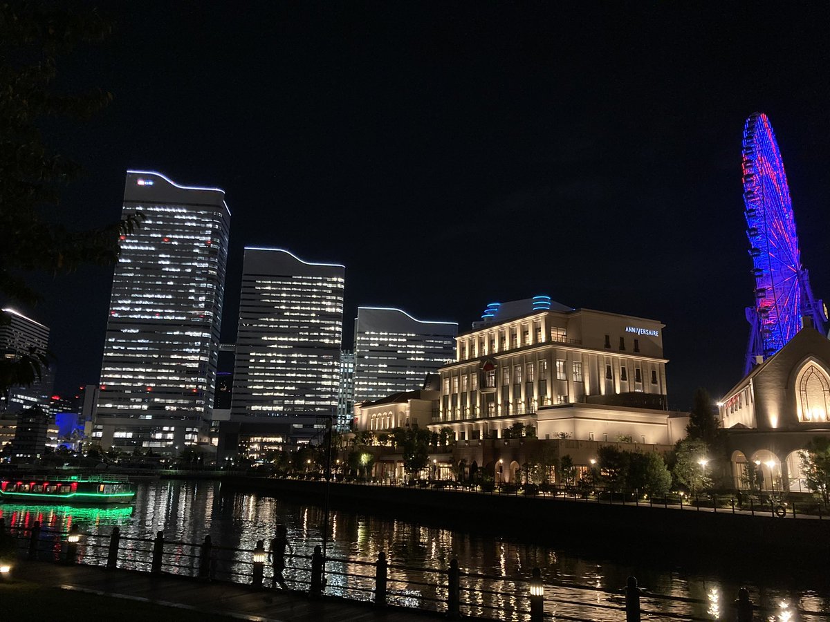 dododorayak's tweet photo. 映画の帰りみち

MM夜景は唯一無二🌏 https://t.co/9OXCLrJnXq