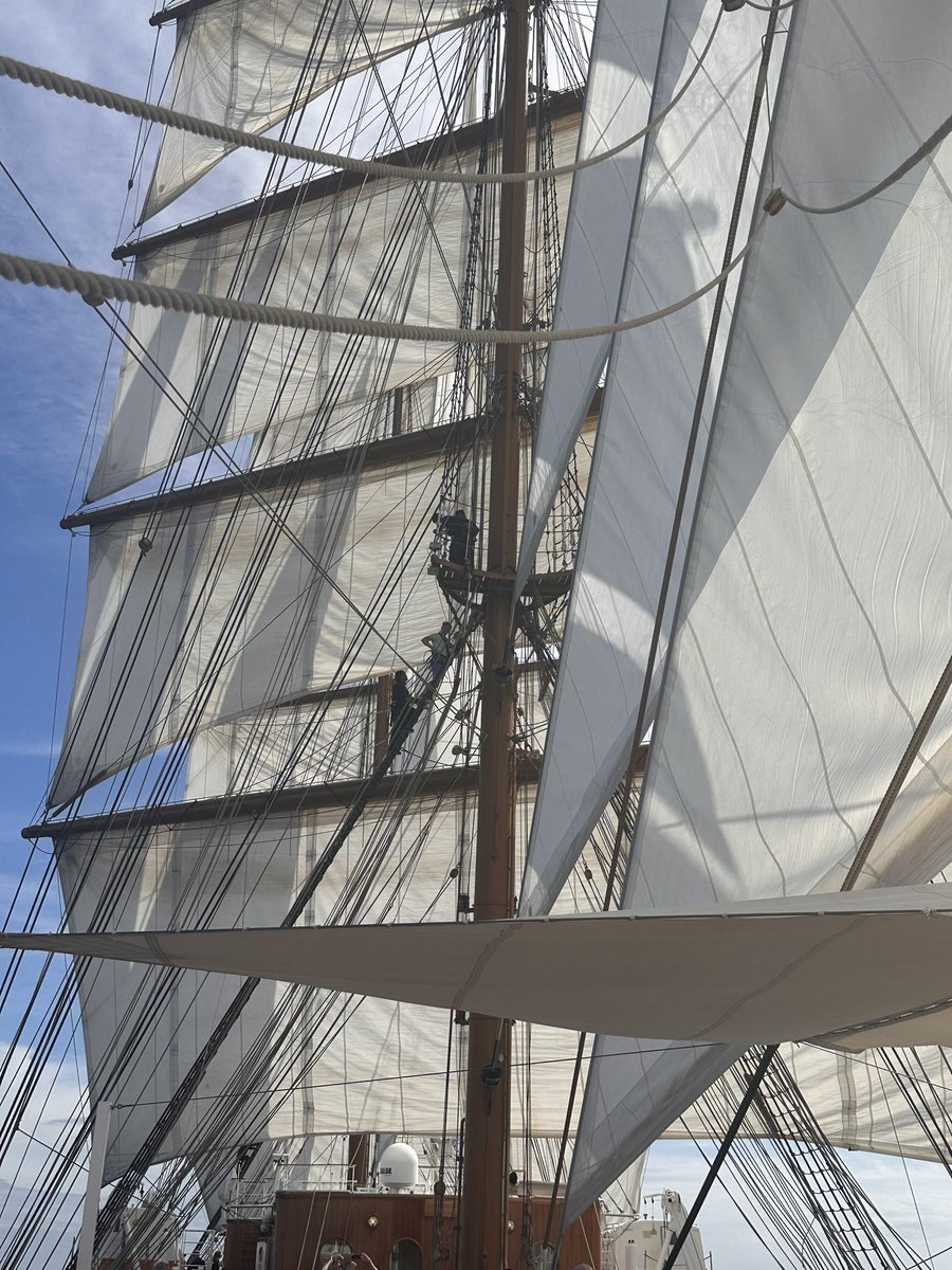 LesleyBellew's tweet photo. The big appeal of small ships ...
#cruise #luxury 
https://t.co/6Puxu6triJ https://t.co/ms4jdmgrAD