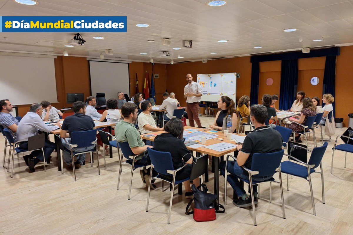 🏙️ En el #DíaMundialDeLasCiudades recalcamos la importancia de fomentar acciones de sostenibilidad urbana

El proyecto 🇪🇺<a href="/futuresilience/">FUTURESILIENCE</a>, en el que participa la #UPCT, busca mejorar la capacidad de respuesta de las ciudades europeas ante futuras crisis 

🔗upct.es/noticias/2024-…