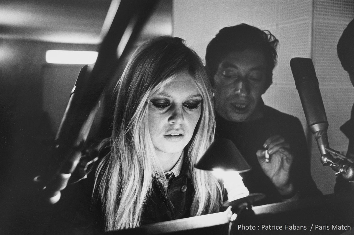 Les archives photographiques de Paris Match vendues aux enchères : archimag.com/archives-patri…