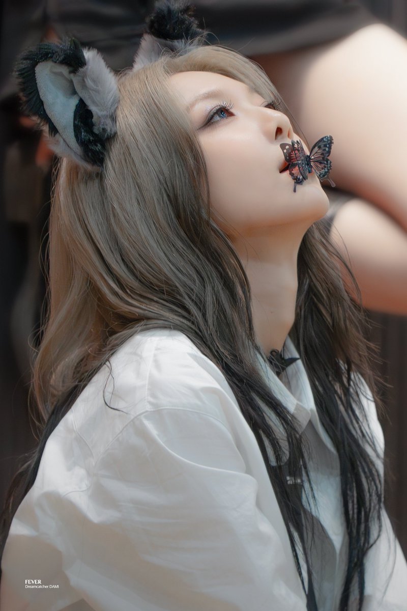 hourly_dami's tweet photo. https://t.co/laJKCqgesa