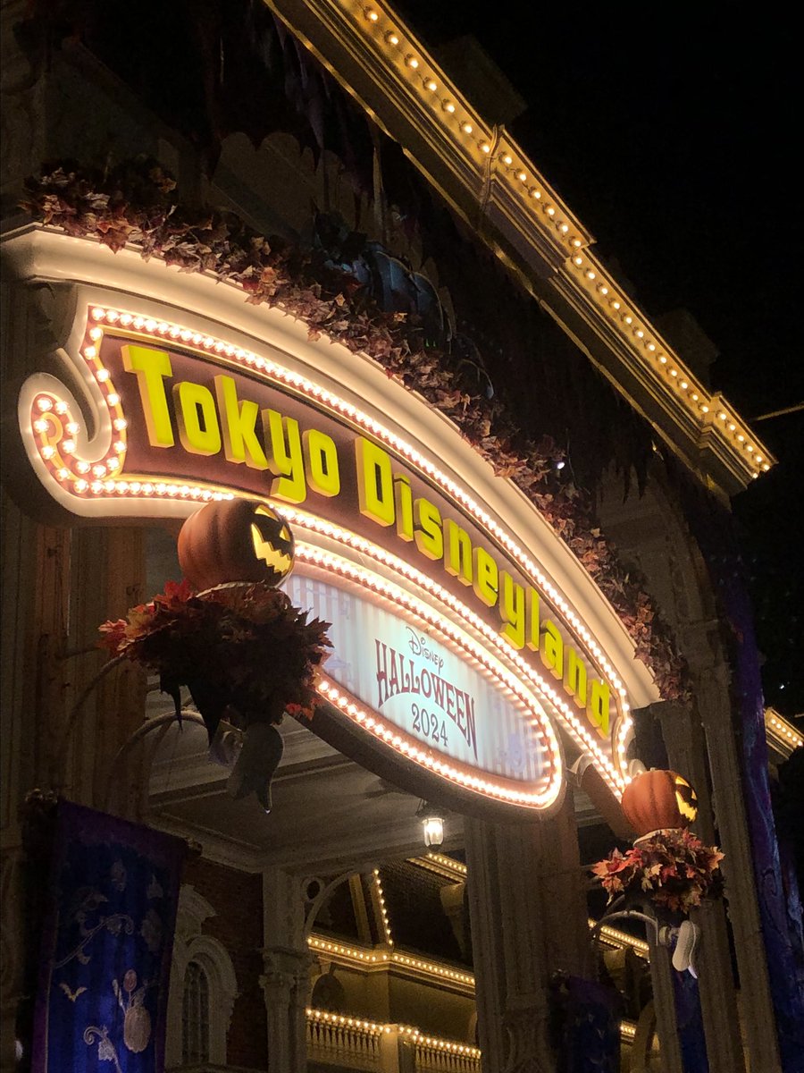 perfecter_d's tweet photo. マジミュはどセンターの5列目やったしフレンジーも楽しかったし最高の2週連続インやった🥰 https://t.co/LcUVyM8Z2C