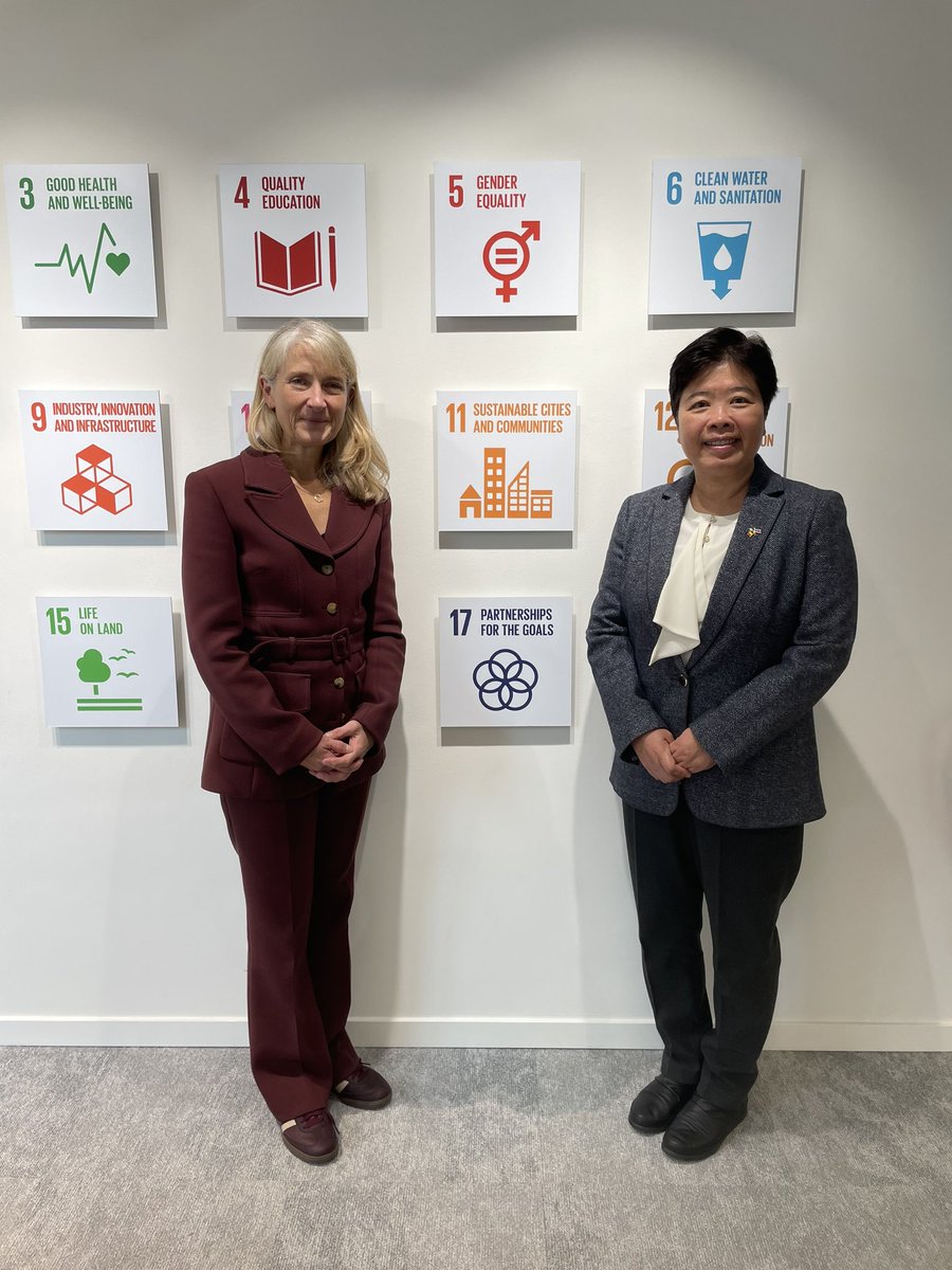 camillabruckner's tweet photo. A true pleasure to meet the @kpatara Thai Ambassador to the EU and Belgium to discuss Thailands strong commitments to the #SDG s, trade, green transition and #HumanRights - shared priorities with the UN and #EU and commitment to multilateralism https://t.co/BzuWlrNxb7