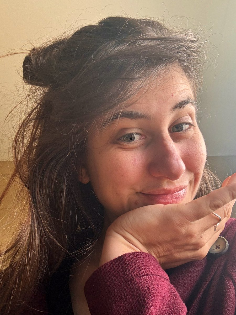 Eva (Bionic beauty 🦿) tweet media