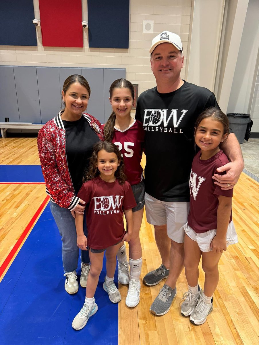 ColonelRuttley's tweet image. Adeline had an awesome first year of ED White Volleyball! So proud of her and her team’s outstanding performance! #GeauxAd #EDWhite