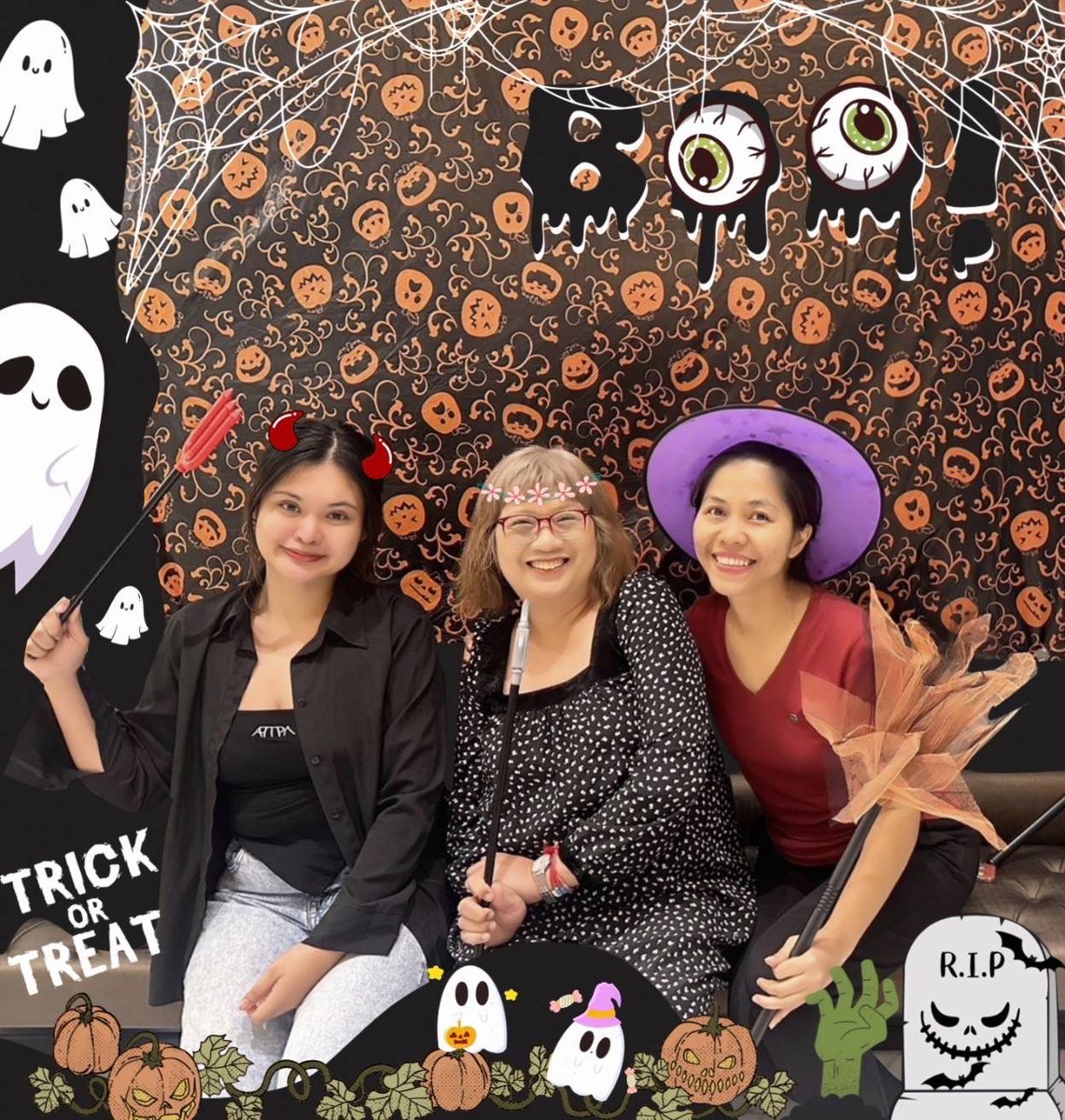 bconceptgroup's tweet photo. @bconceptasia Happy Halloween! Enjoy the candies, cookies and hot chocolate! #halloween #bconceptgroup #thailand #events https://t.co/iuJlmYdwRA