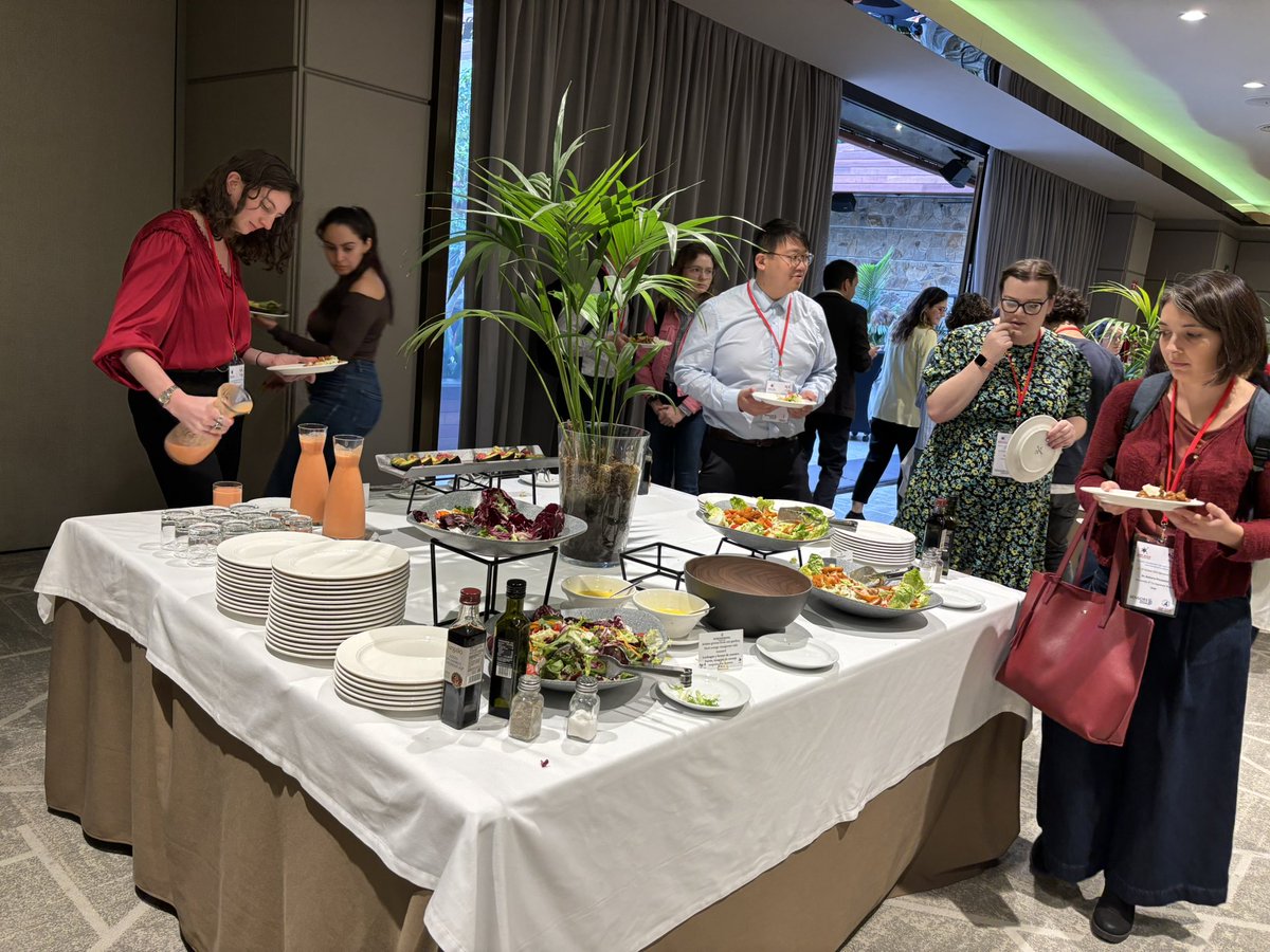 SETCORORG's tweet photo. SMS2024 and joint events @SmartMatSurf @Sensors2024 @EGF_2024 @NanoMed2024 - Lunch breaks photos https://t.co/5cF8DsTzbB