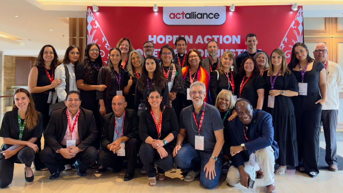SediOrg's tweet photo. La delegación de América Latina y Caribe en la Asamblea General en Indonesia.  @ACTallianceLAC 
Estamos presentes revisando las estrategias para alcanzar más justicia y mejores democracias. https://t.co/Hh9svqpAHn