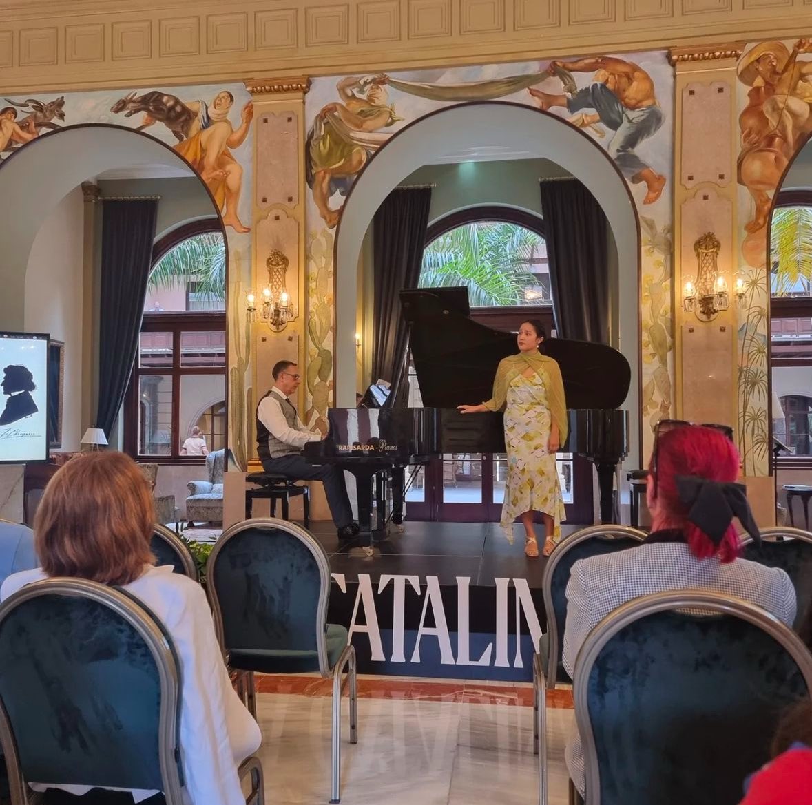 Magnífico concierto del alumnado de ambas sedes del CSMC en el hotel Santa Catalina de Las Palmas, en el marco del Festival Santa Catalina Classics.
Enorme agradecimiento al Festival y enhorabuena a todos los intérpretes y profesorado que ha participado. 
#csmc #conservatorio