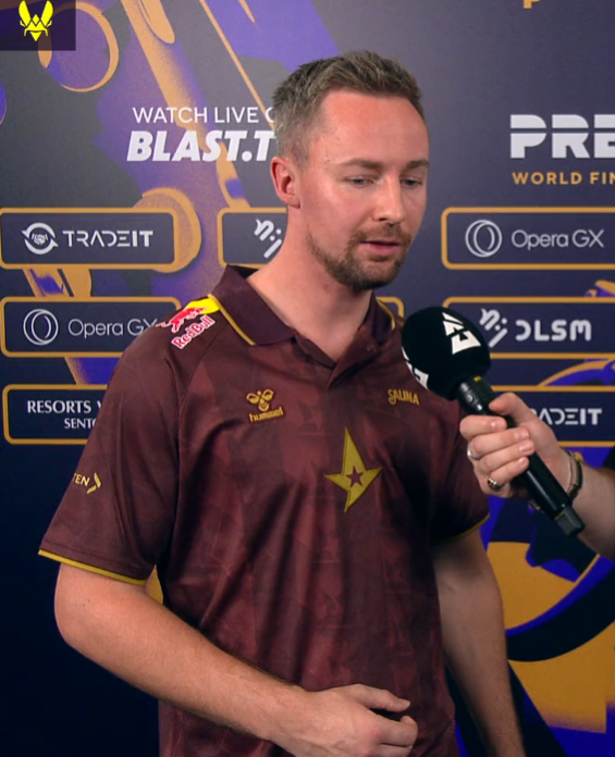 okay, so cadian is playing with broken elbow BUT BR0 COULDNT PLAY BECAUSE HE GOT BR0VID????? woah...