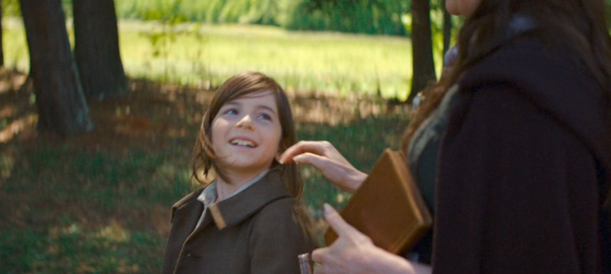 нαηηα tweet media