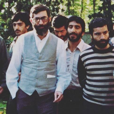 ArmedForcesIR09's tweet photo. His Eminence Ayatollah Sayyed Ali Khamenei @khamenei_ir https://t.co/S52g5IhDk2
