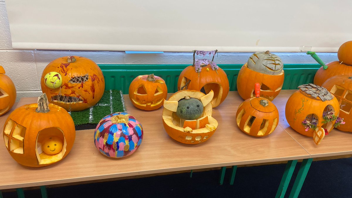 Wonderful pumpkin art by 6th class in SPNS!