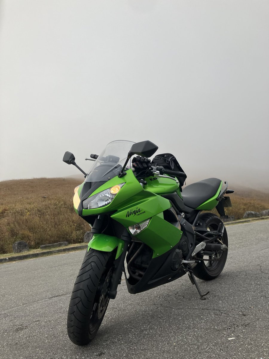 k1cbr's tweet photo. 長��県、合成かってぐらい曇っとる笑 https://t.co/03UG0t5tWG