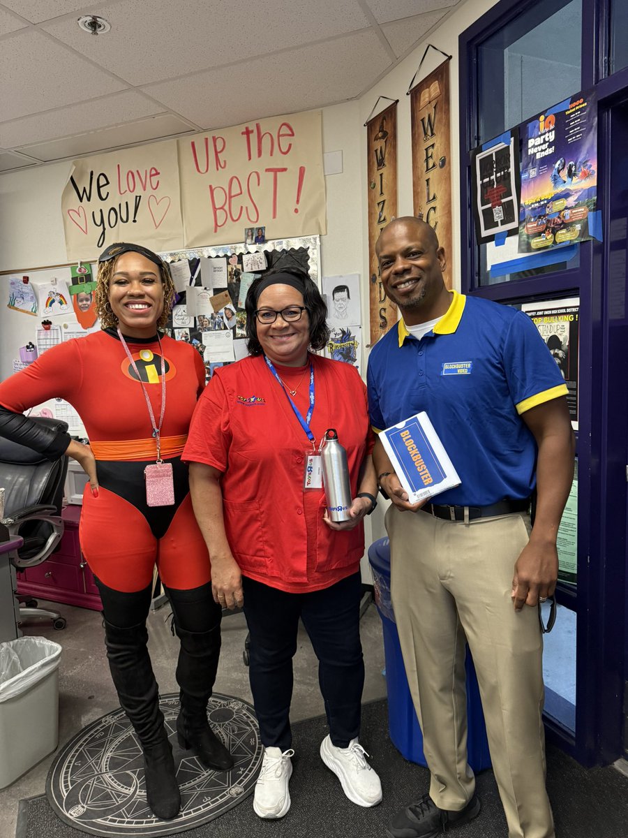 Happy Halloween!! 🎃 <a href="/RanchoHSCougars/">Principal Aikens</a> <a href="/Berwick_RCHS/">Dr. Berwick</a>