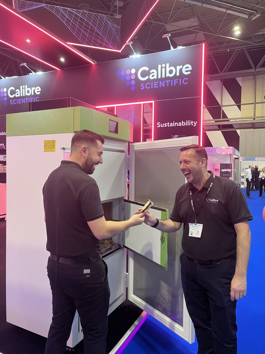 We've had a brilliant second day at <a href="/LABINNOVATIONS/">Lab Innovations</a>, and we won the Best Stand award!🏆
A big thank you to everyone who visited our stand over the last two days, we hope you enjoyed it as much as we did 🚀🥼🔬

#LabInnovations #LabInnovations2024 #LabEvent #HigherCalibre