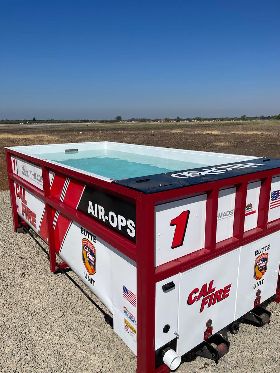 PumpPodUSA_Dir's tweet photo. https://t.co/FwPzLo8cTR   Attended dedication of 45th #HeloPod and 2nd for @OCFA located in @alisoviejocity , CA.  The @AVCALife is the first HOA to provide land for  a Helicopter Dip Site with Tank, @MNWDWater provided hydrants. Pilots see a "lighted pool" from 3 Miles away! https://t.co/k3BNusuZRZ