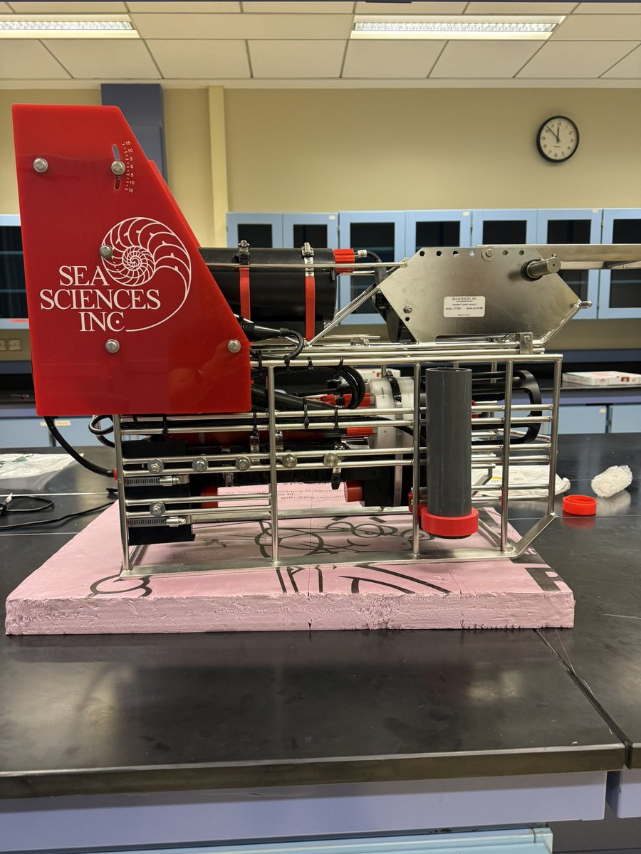 Prepping for field deployment with my students! Spent 10% of the time on science and 90% wrestling with cable management. Who knew ocean research required a minor in untangling spaghetti?<a href="/rbr_global/">RBR</a> <a href="/K_University/">جامعة الكويت Kuwait University</a> #FieldWork #OceanScience #CableChaos