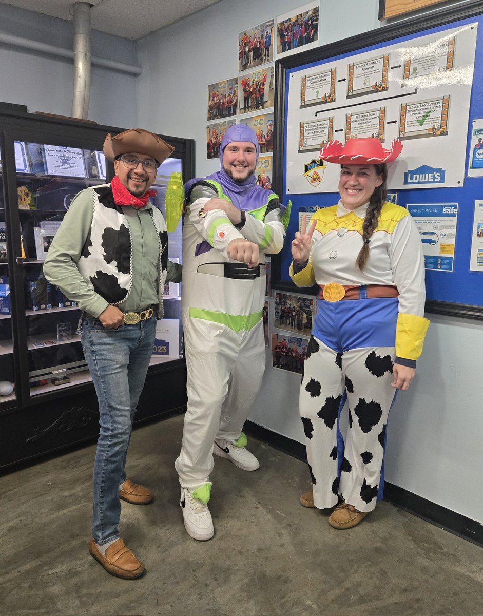 Happy halloween from kingsplaza!!!
<a href="/Javi3rD/">Javier Dominguez</a> <a href="/GeorgeArias_HR/">George Arias</a> <a href="/SamCharles07/">Sam Charles</a> <a href="/PCowan_2284/">Patricia Cowan</a> <a href="/baptiste565/">jerry jean-baptiste</a> <a href="/SedeekahP/">Sedeekah Pinnock</a>