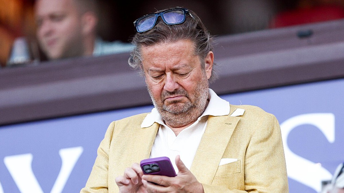 AnderlechtFans's tweet photo. Opvallend: "Renard sprak zelfs nog niet met Coucke" https://t.co/lZksYzx53A https://t.co/wtSrq3sziK