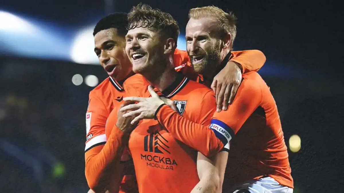 MOCKBA (Cyrillic for Moscow) on <a href="/swfc/">Sheffield Wednesday</a> jerseys (and a partner of <a href="/htafc/">Huddersfield Town</a> ) is not the coincidence – they are indeed related to Russia

Short thread 1/