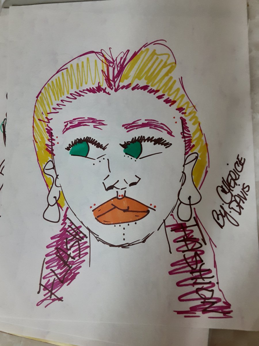 PHENOM11989's tweet photo. Drawings by me https://t.co/L0L4fUEQdo