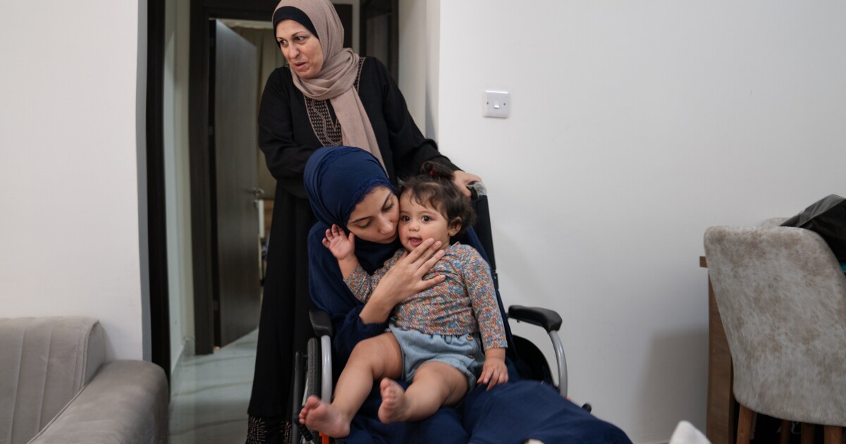 A mother and baby from Gaza are reunited 11 months after being separated at birth radio.wcmu.org/national-world…