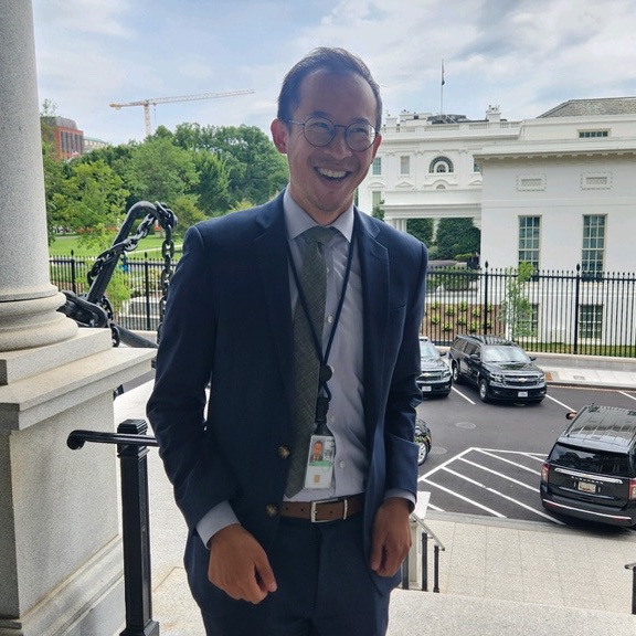 kyle_c_meng's tweet image. Today is my last day as Senior Climate Economist @WhiteHouseCEA. It has been the privilege of my career to serve my country with such dedicated &amp;amp; talented USG colleagues on all things climate, energy, &amp;amp; environment. Now back to @BrenUCSB @EconomicsUcsb @emLabUCSB @ucsantabarbara!