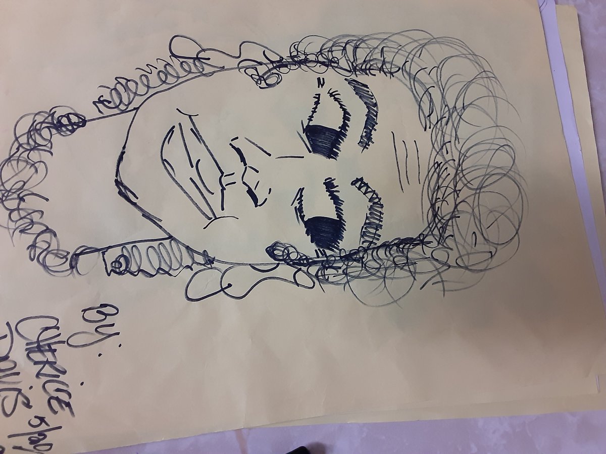 PHENOM11989's tweet photo. Drawings by me https://t.co/HVGX69m8xK