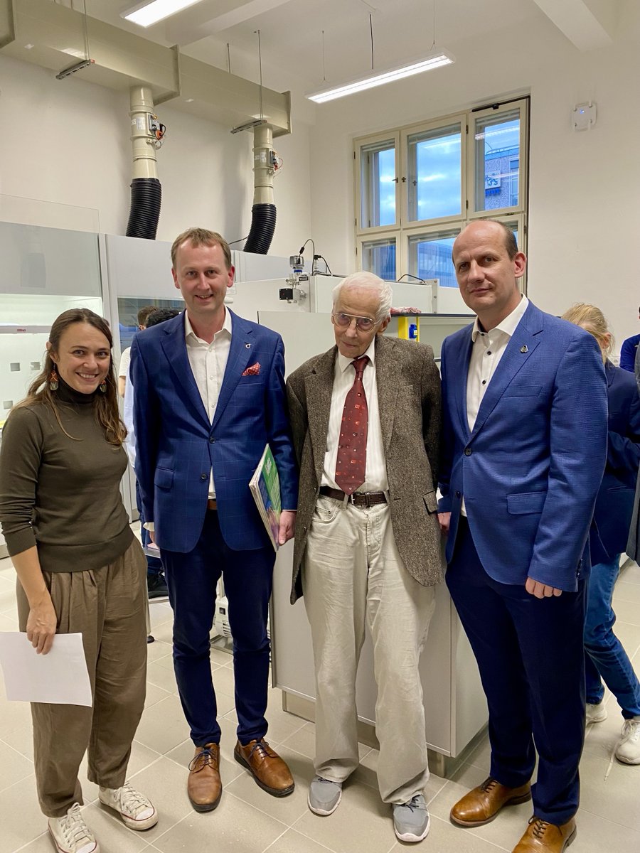 VŠCHT / UCT Prague tweet media