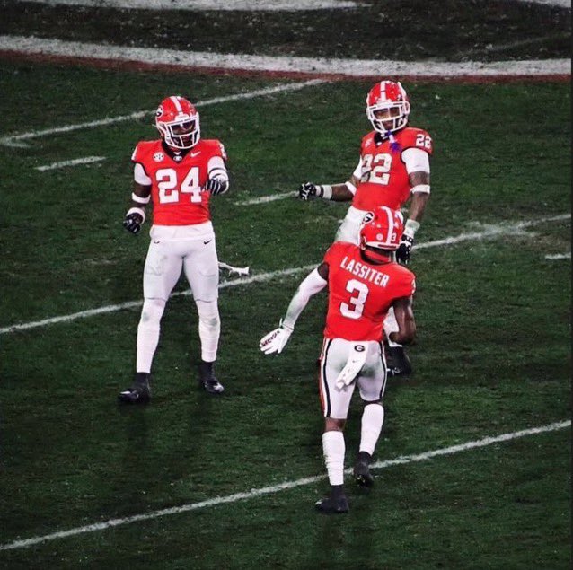 ℍ𝕒𝕞𝕚𝕝𝕥𝕠𝕟⚡️ (@hamdawg115) on Twitter photo 