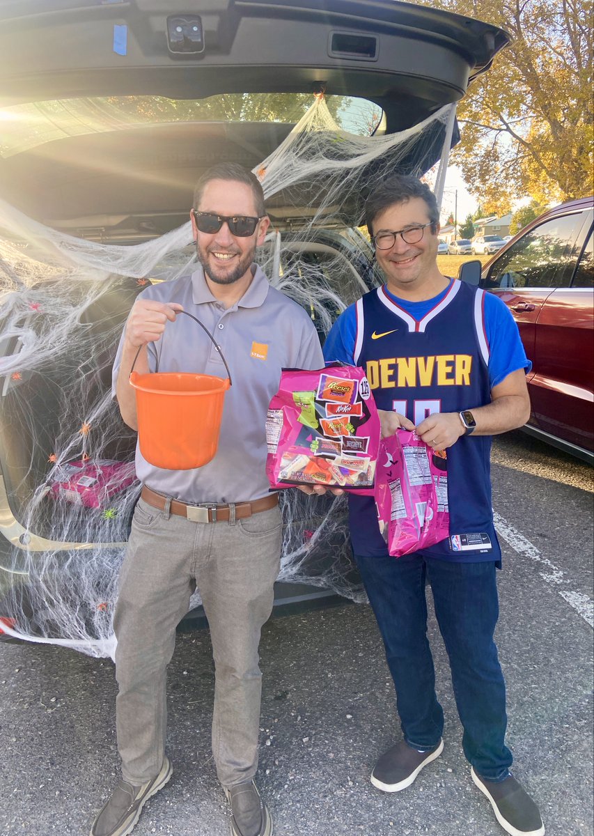 Happy Halloween! We hope all DPS students and families have a safe and spooky night!👻

To learn more about upcoming Halloween events and festivities in the Denver area this weekend, visit denver.org/things-to-do/f…