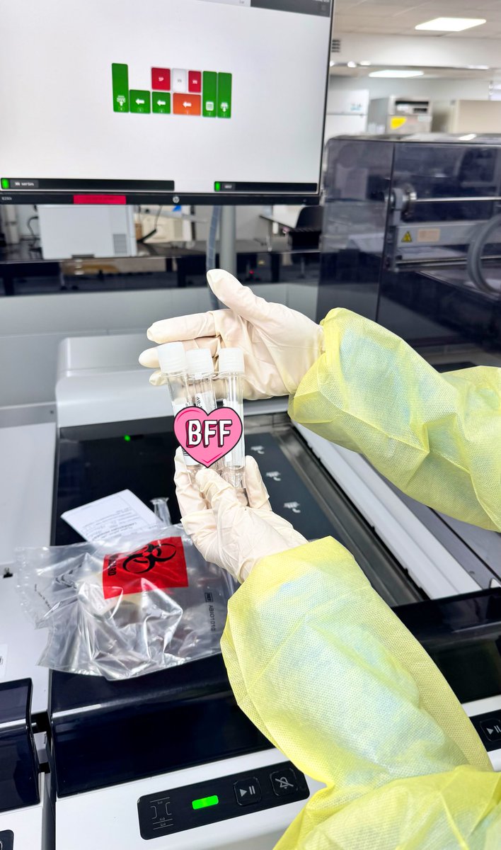 Tnx_6's tweet photo. 31/10/2024

Last day in HEMATOLOGY LAB✨🌷🤍 https://t.co/Yz3mee2iJK