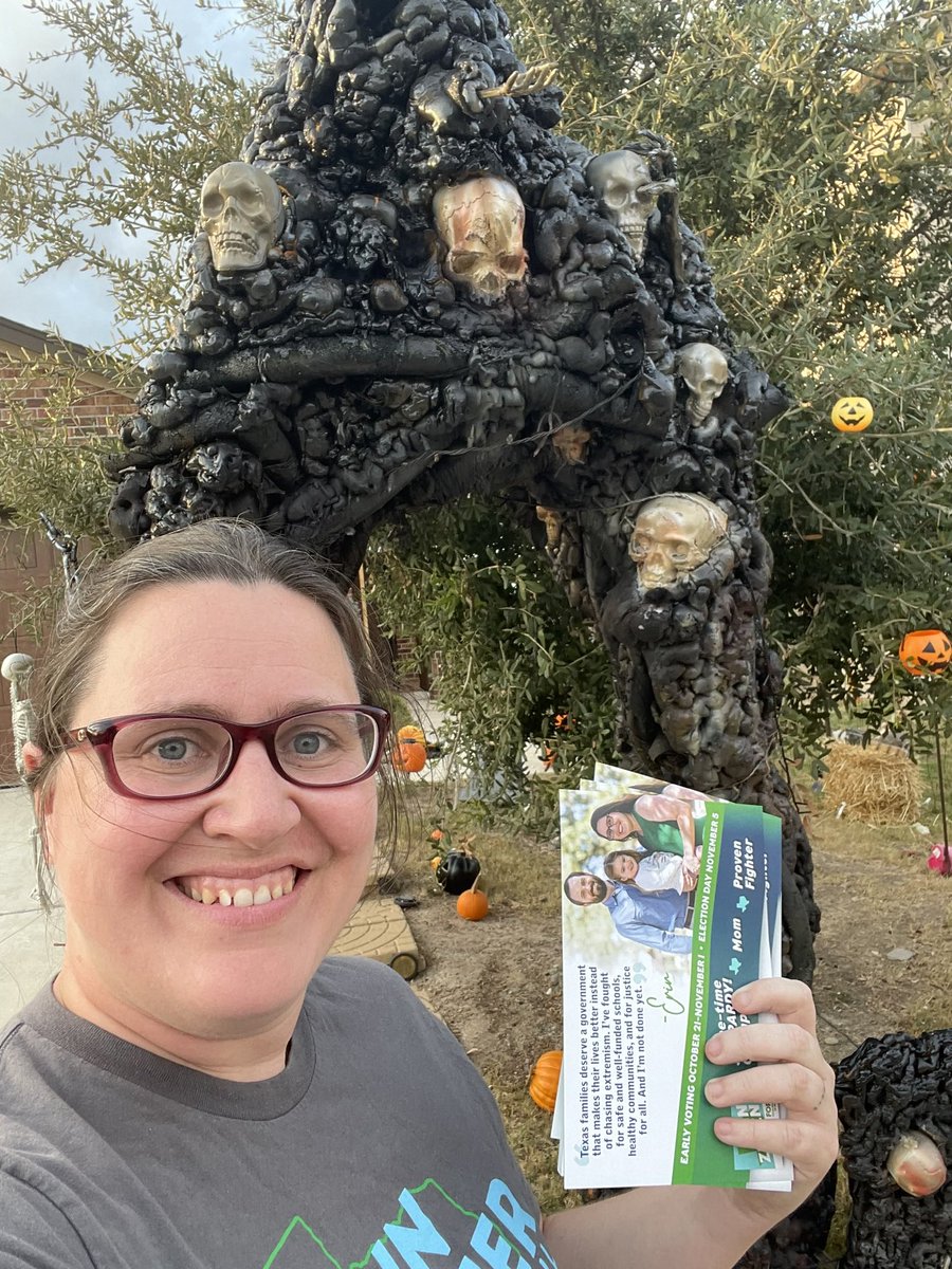 ErinForYall's tweet photo. Last night blockwalking in Uhland, I saw lots of spookiness, but nothing is scarier than four more years of Donald Trump and six more years of Ted Cruz.

Vote! Early voting continues today and tomorrow from 7am to 7pm! https://t.co/4hdWnebHoZ