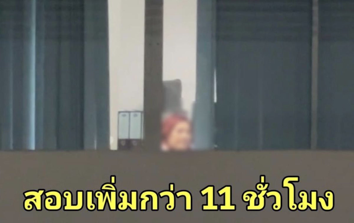 Kawaaii13's tweet photo. โหยยย 💥💥จนถึงตอนนี้เป็นเวลาเกือบ 12ชม.🥹ที่มาดามอ้อยถูกสอบปากคำมาราธอนเรื่องคดีโดน #ทนายตั้ม ฉ้อโกง 71 ล้านบาท 

ในส่วนของทนายเดชา ก็ยืนยันว่า #ทนายตั้ม บอกมีหลักฐานและยืนยันว่าจะไม่คืนเงิน และจะตั้งทีมทนายสู้ด้วย 😒🙄😡 อย่างว่าล่ะ คนมันโลภ อ้อยเข้าปากหมาแล้ว คงคืนยากหน่อยล่ะ https://t.co/ZseELSwcUS
