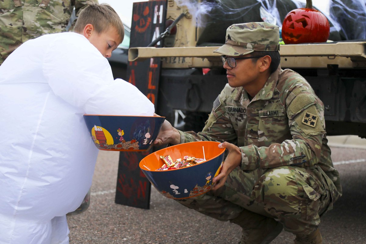 NavyMutual's tweet photo. Happy Halloween! https://t.co/eKbnWHzCWP