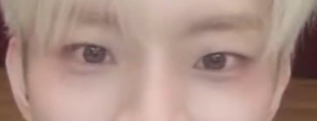 나우 tweet media