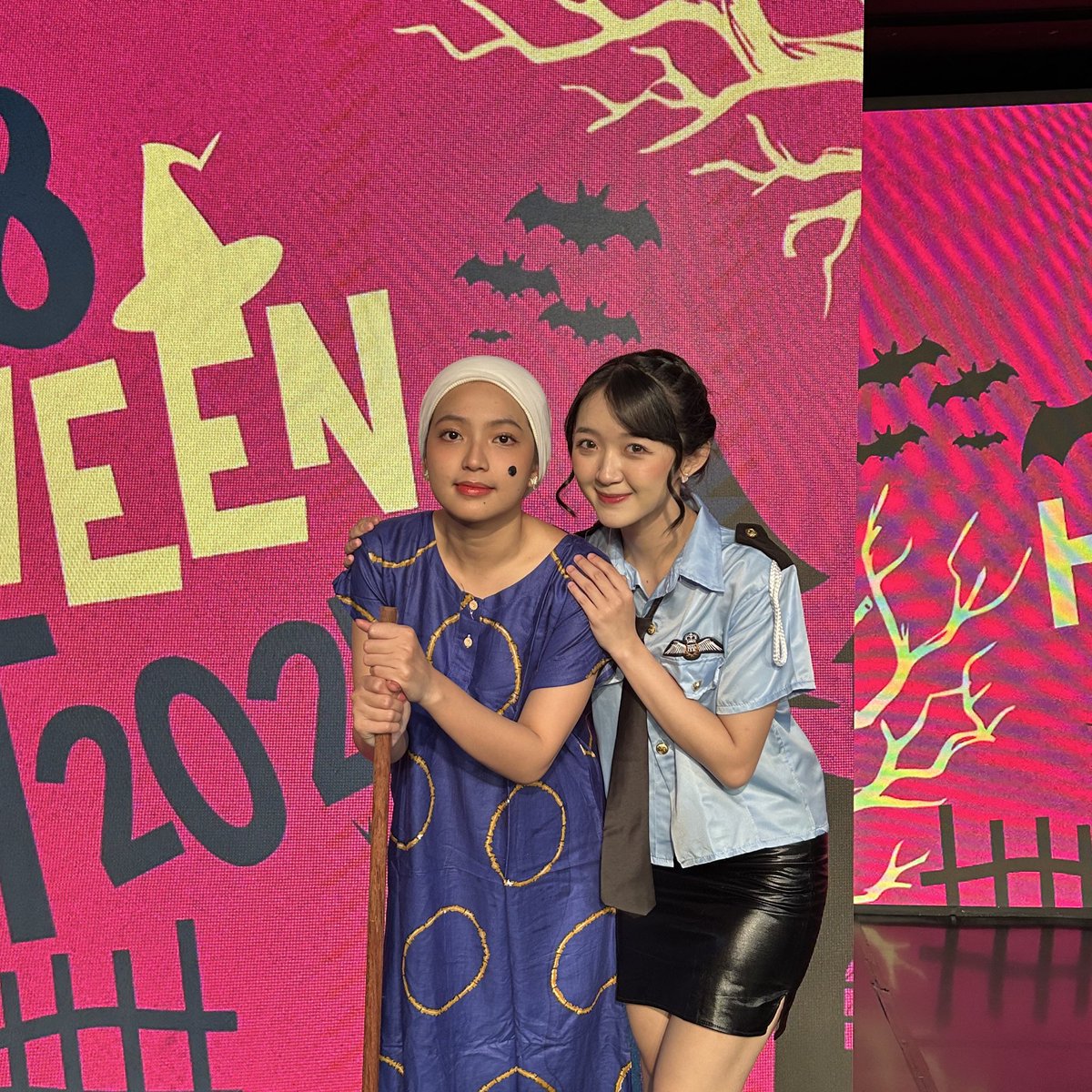 AU_LiaJKT48's tweet photo. HAPPY HALLOWEEN 🎃 

terima kasih ya hari iniii, puji Tuhan bersyukur sekali masih bisa masuk di tahap 2 hari ini! makasih yaaaa sudah mendukung aku, semoga di tahap 3 nanti bisa semakin #keLIAtan 🌟 dan semakin naik!! makasih sudah tetap solid sampai hari iniii, SEMANGAT KITA 💛 https://t.co/G6Et7NAfXO