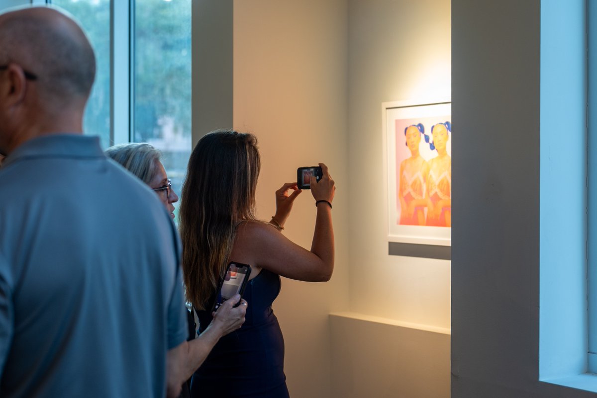 LE SALON 2024 HIGHLIGHT - JORDAN BURCHILL

On view through November 23.
Gallery hours: Mon – Sat • 11AM – 6PM
Online store: snaporlando.com/shop
Art inquiries: info@snaporlando.com