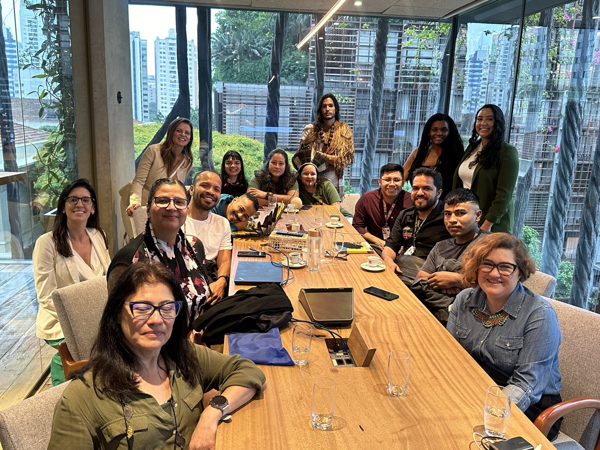 malloryyawnghwe's tweet image. In Brazil, I connected with Indigenous leaders, diplomats, and officials. We discussed the power of Indigenous voices as equal players in the global economy.
indigenousbox.ca/blogs/news/eve…
#IndigenousStrength #GlobalConnections