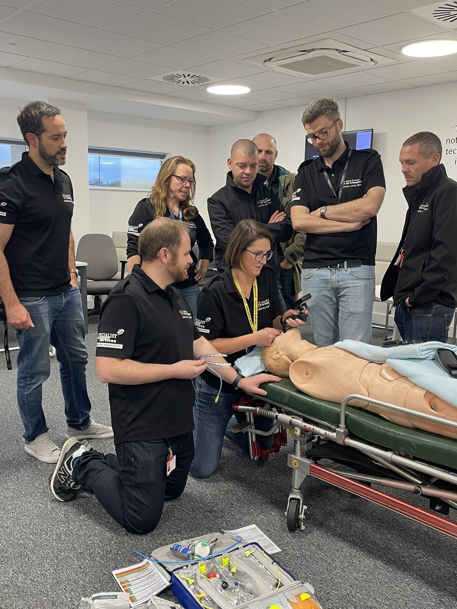 ehaatClinical (@ehaatclinical) on Twitter photo Tricks of the trade and the hyperangulated blade - The <a href="/ehaatClinical/">ehaatClinical</a> team shared their experiences, tips and tricks with #videolaryngoscopy at our governance meeting this week with the newly introduced <a href="/GlideScopeVL/">GlideScope</a> 🖥️ Tricks of the trade and the hyperangulated blade - The <a href="/ehaatClinical/">ehaatClinical</a> team shared their experiences, tips and tricks with #videolaryngoscopy at our governance meeting this week with the newly introduced <a href="/GlideScopeVL/">GlideScope</a> 🖥️