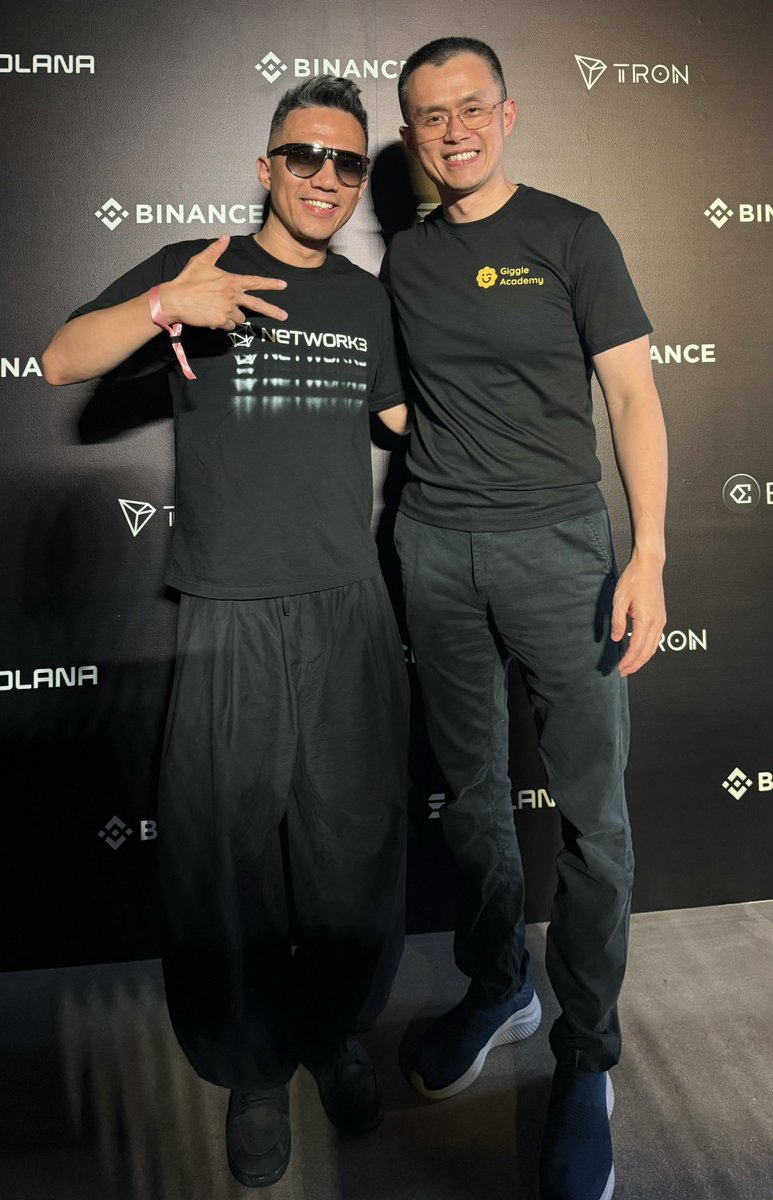 Great to see you in person <a href="/cz_binance/">CZ 🔶 BNB</a> 

Welcome back🎉😃

#binance #BinanceBlockchainWeek #BinanceBlockchainWeek2024