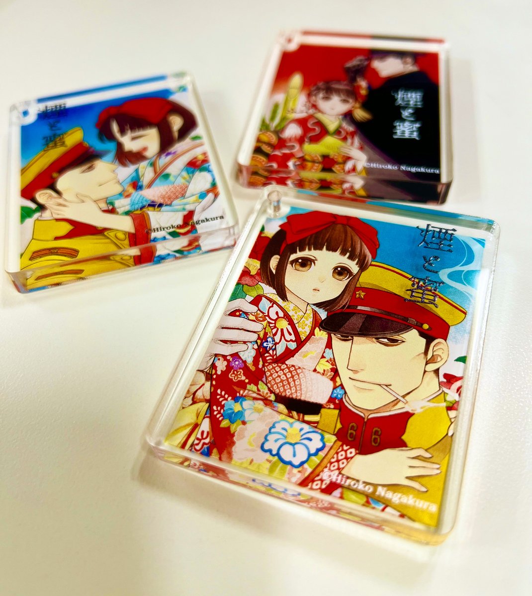 「このほか、11月16日&17日は #煙と蜜 のイベントが盛りだくさん。全て埼玉県」|ハルタのイラスト