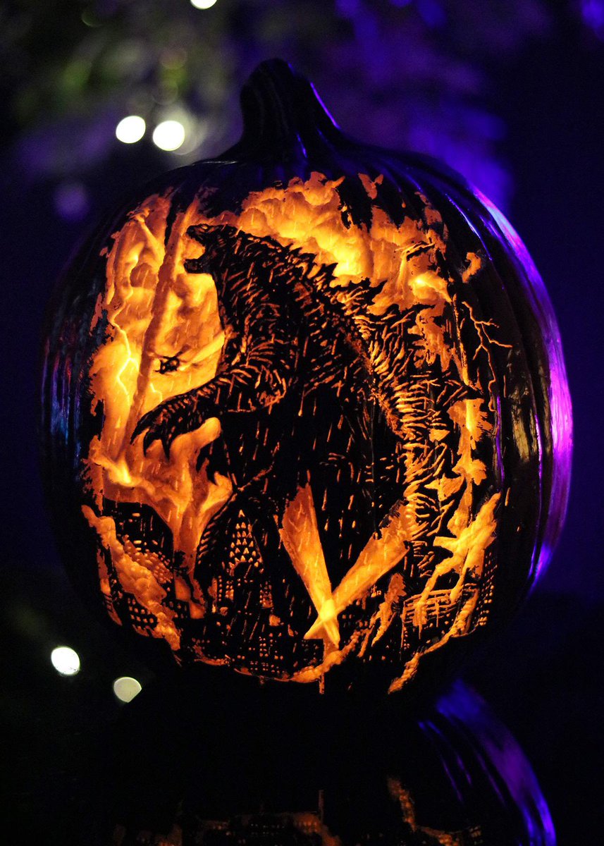 GzZzilla's tweet photo. Happy Halloween 🎃 https://t.co/rCWiVwiGee