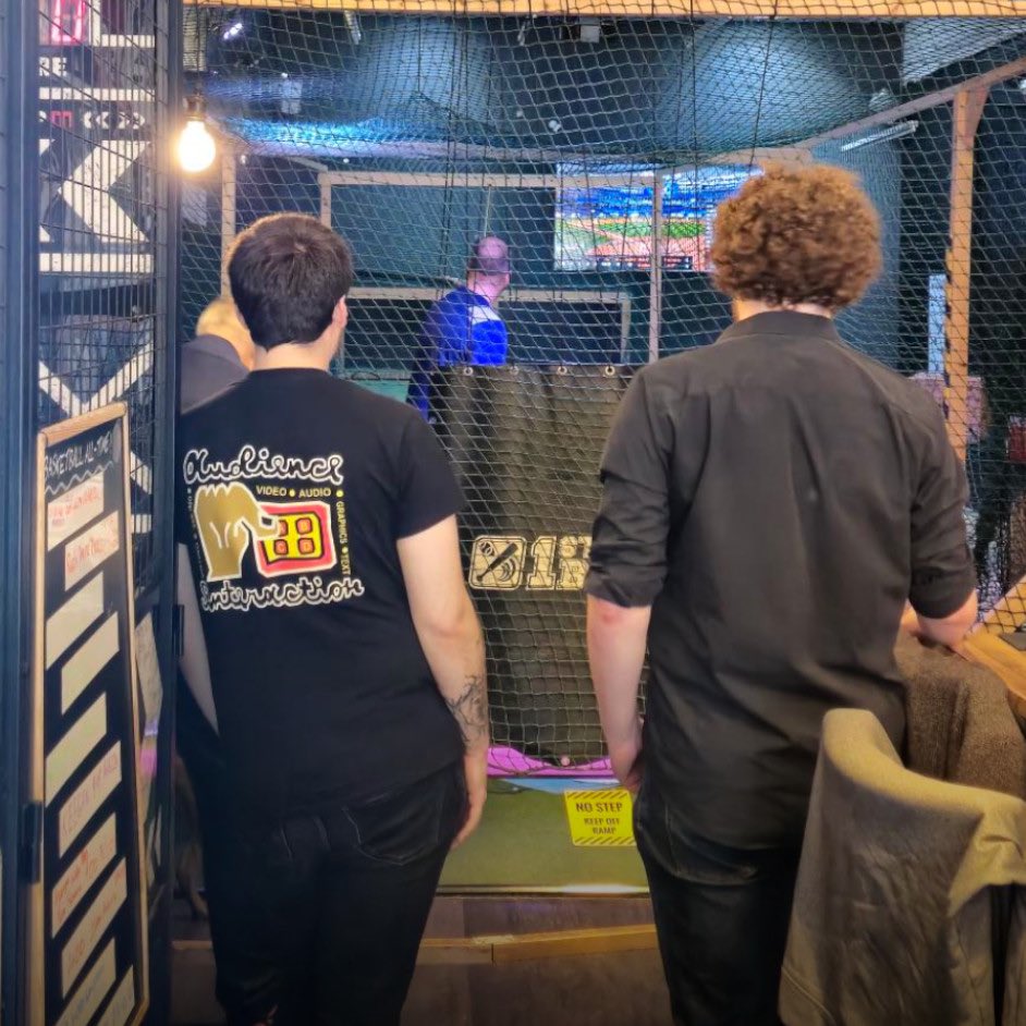 ionoco's tweet image. Our latest sports and social event saw some of our team running rampant at Ready Player One Arcade, followed by a few home runs in the cage at 1st Base baseball bar.
 
Go Dodgers! ⚾
 
#Teamionoco #ArcadeAfternoon #GoDodgers